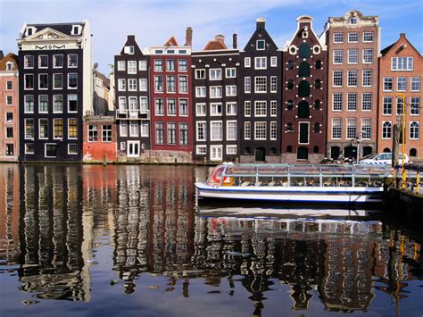 Amsterdam History Tour: The Dutch Golden Age - Context Travel - Context ...