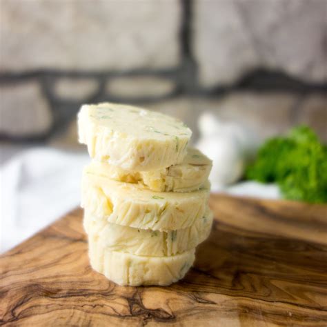 Homemade Roasted Garlic Butter