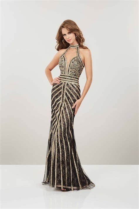 Unique Prom Dresses And Gowns