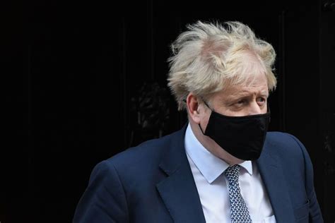 Uks Johnson Defies Calls To Quit As Ouster Bid Gathers Pace The Boston Globe