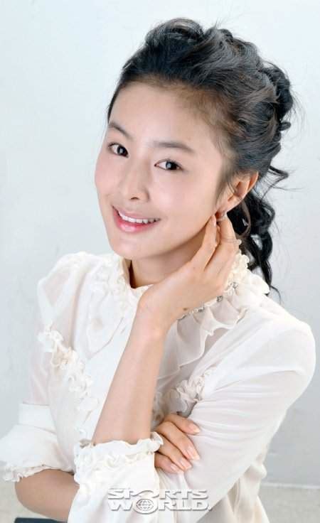 She played the leading role in the television drama my one and only (2011). Han Hye Rin Korean Actress Profile or Biography ...