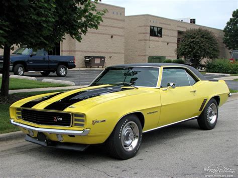 What Were The Best And Fastest Classic American Muscle Cars Of The 60s Axleaddict
