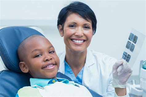 Do you have a severe toothache and want to visit a dentist to have it looked at but don't know where to find one? How To Find A Good Dentist Near Me | DentalPlans.com