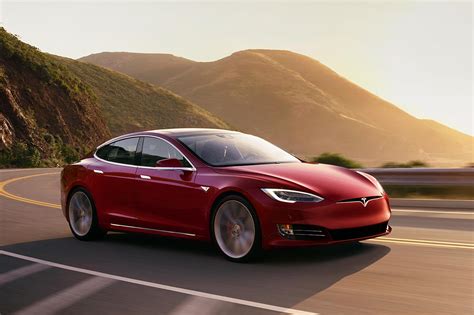 2021 Tesla Model S Review Trims Specs Price New Interior Features