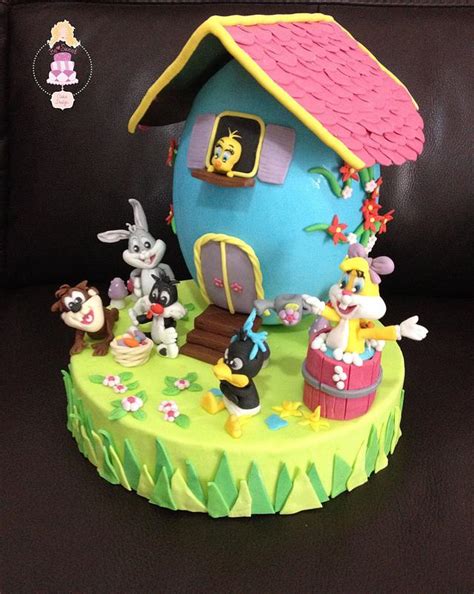 Torta Baby Looney Tunes Decorated Cake By Besweet Cakesdecor