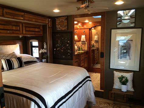 *minimum 25% off msrp on most rvs discount does not apply to all new rvs including, but not restricted to, class b, class c & b+, class a, travel trailer rvs, and mercedes. Bedroom | Motorhomes/RV living | Pinterest