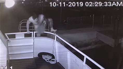 Watch As A Naked Delray Beach Man Steals An American Flag Off A Boat
