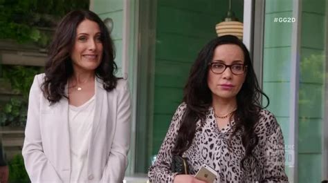 critiques séries girlfriends guide to divorce saison 1 pilot critiques séries et ciné