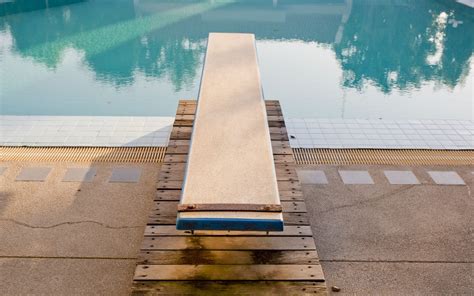 Diving Boards For Inground Pools Cost And Safety Pool Pricer
