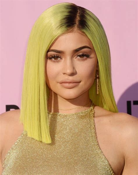 Kylie Jenner New Hairstyle 2019 Kylie Jenner Hairs Kylie Jenner