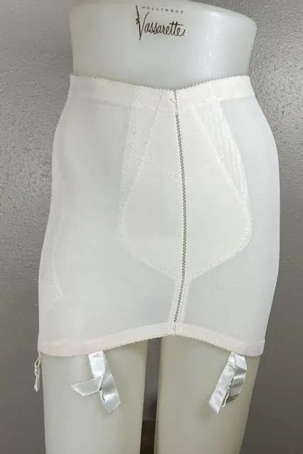 Vintage Tight Control Firm Hold Ob Girdle Six Garters Venus Small