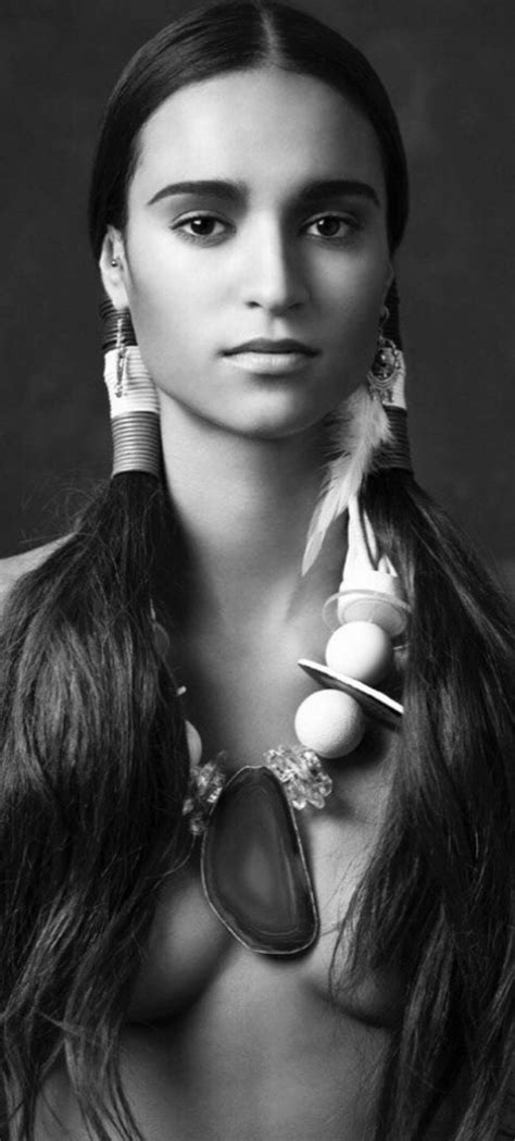 Pin By Warrior On Native Native American Models Native American Beauty Native American Women