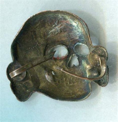 Ss Skull By Deschler Cupal