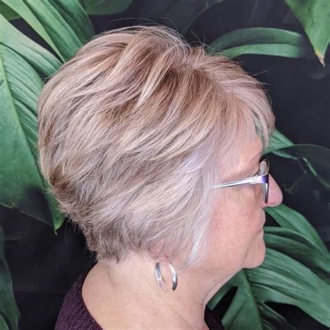 36 Perfectly Flattering Short Hairstyles For Women Over 60 With Glasses