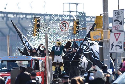 Eagles Fans Celebrate 1st Super Bowl Win With Massive Parade Through