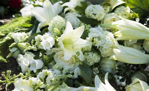 Funeral Flowers Sympathy And Funeral Range Funeral Arrangements