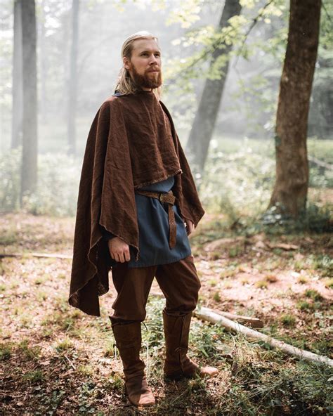 Medieval Wanderer S Cape Linen Etsy Medieval Clothing Men Medieval Clothing Medival Outfits