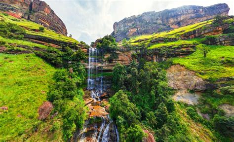 Waterfalls The Drakensberg Dragon Mountains South Africa