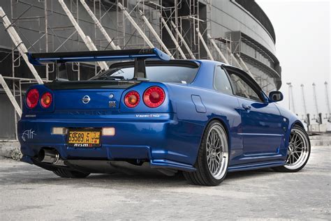 Nissan Skyline Pictures Information And Specs Auto