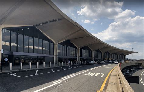 Newark And Philly Among The Worst Airports In The Country