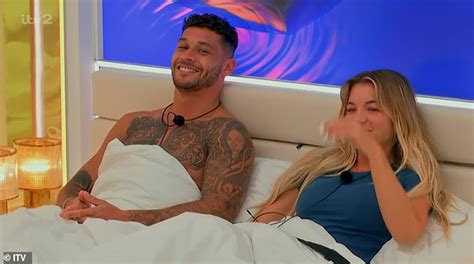 Viewers Of Love Island All Stars Accuse Callum Of Being 1000 Dishonest With Ex Molly After