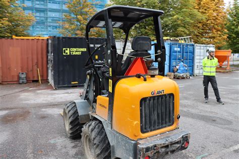 Skid Steer Loader Giant D263sw 15 Incl Gear Not Container Ps