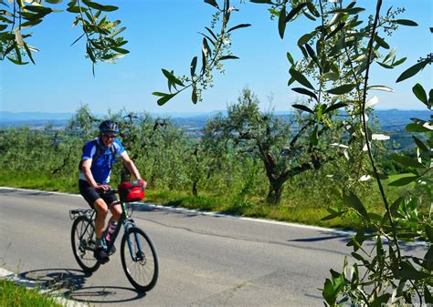 Self Guided Leisure Cycling Holiday Green Heart Of Umbria Italy