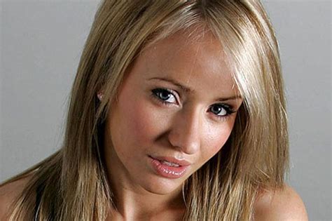Emmerdale Star Sammy Winward To Quit Soap After 13 Years Daily Record