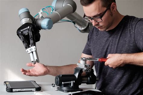 Autonomous Robots Special Issue Interactive Robotics Laboratory