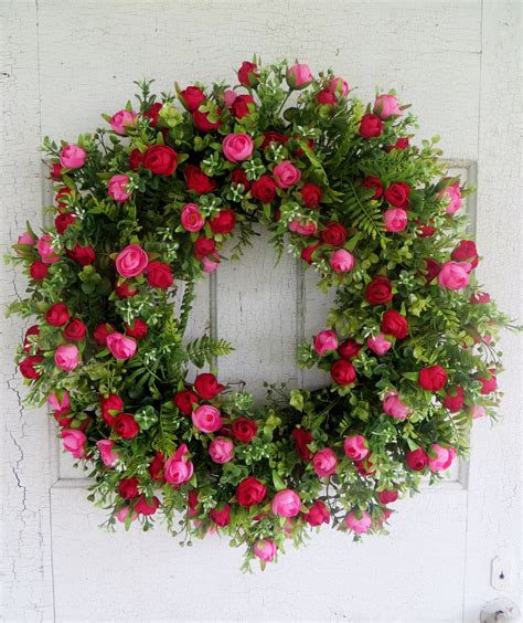 18 Whimsy Handmade Summer Wreath Designs For A Fun Welcome