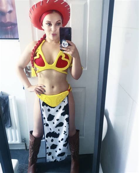 Jessie Toy Story Costume For Disney Lovers Find Your Future Actrices Hermosas Actrices