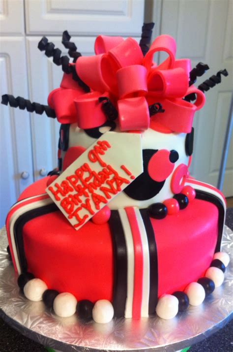 One very happy 6 year old! Cakes by Jessica: Iyana's 9th Birthday