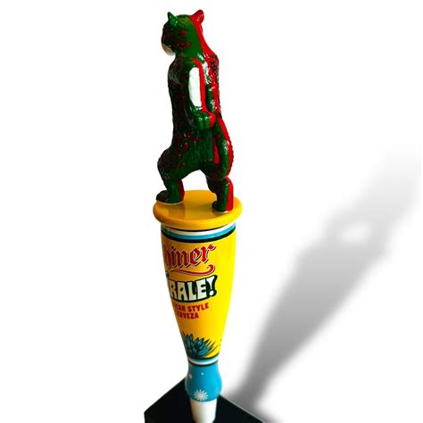 Shiner Orale Mexican Style Cerveza Beer Tap Handle Red Green Cheetah
