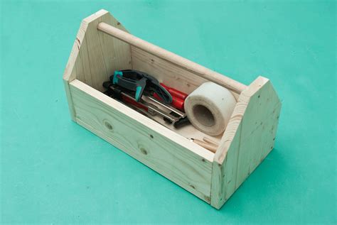 The tools are tough made of vanadium steel with chrome finish and has been heat treated for more strength. How to make a wooden tool box | HowToSpecialist - How to ...