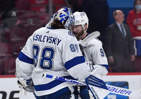 Steven Stamkos Nhl Props Insights Tips And Trends Nhl Donbest