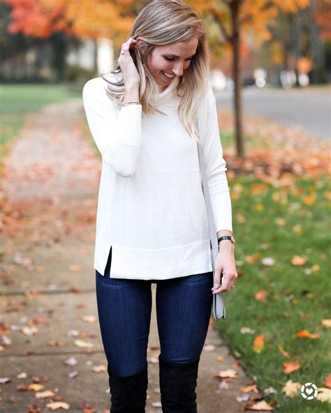 love-this-sweater-simple-classy-outfits,-cool-outfits,-classy-outfits