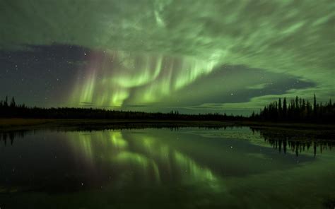 Aurora Borealis Northern Lights Night Green Stars Lake Reflection Hd