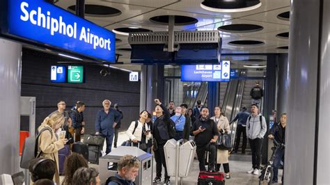 Train Traffic Disruption At Schiphol Updates Delays And Travel