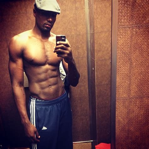 No Te Vas A Creer Que Esta Foto De Serge Ibaka Desnudo No Tenga Photoshop Cortaporlosano