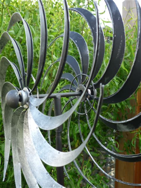 20 anständig windräder garten : Windspiel Gartenstecker Windrad Garten Figur Metall Sonne ...