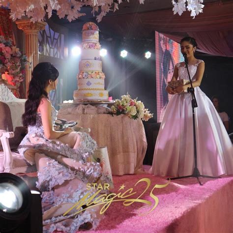 In Photos The Fairy Tale Like Debut Of Kisses Delavin Abs Cbn