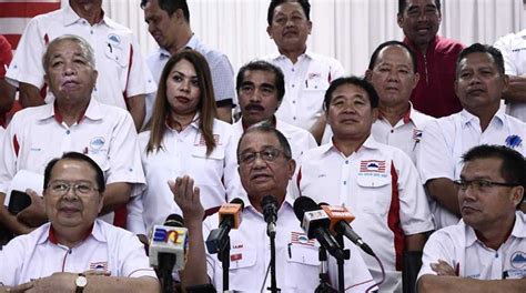 Pbrs) bir azınlık olduğu siyasi parti merkezli sabah , malezya. DIALOG RAKYAT: Parti Harapan Rakyat Sabah akan dibubar ...