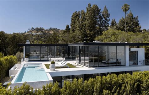 54 sleek glass houses amazing glass house design modern glass house ultra modern homes