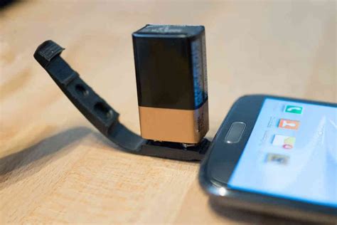 9 Volt Phone Charger Keeps You In Touch During Emergencies 9 Volt
