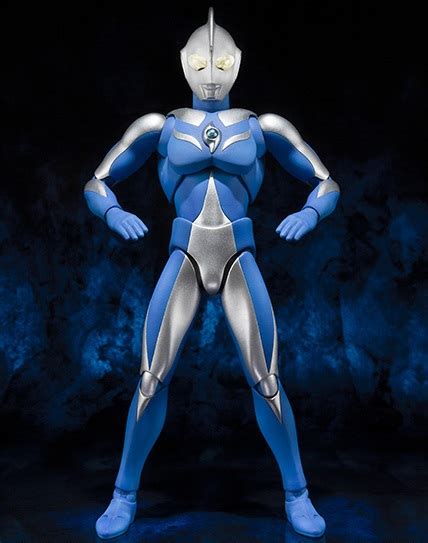 Ultra Act Ultraman Cosmos Luna Mode Collectiondx