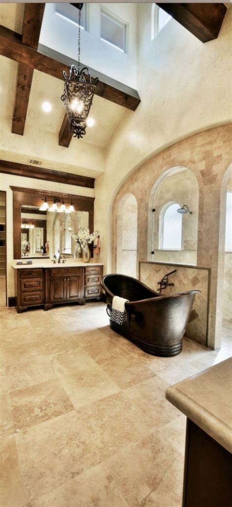 Explore Luxurious Tuscan Style Master Bathroom Ideas