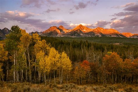 10 Of The Most Beautiful Fall Destinations In Idaho Autumn