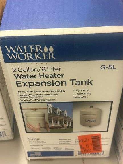Water Worker G5l Expansion Tank 2 Gallon Lambrecht Auction Inc