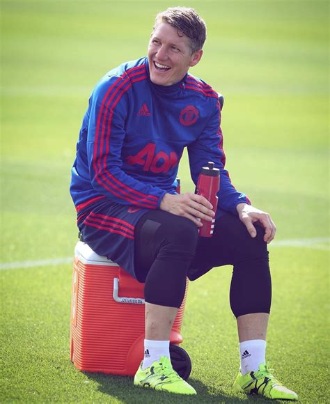 Manchester United On Instagram “bastianschweinsteiger Mufc” Manchester United Live
