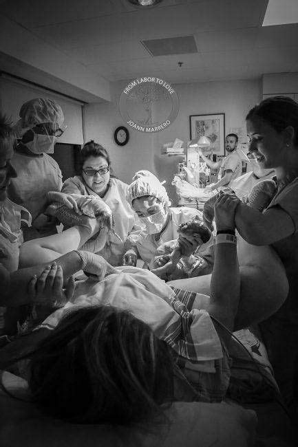 Photos Prove Hospital Births Are Beautiful Too Birth Story Photography Birth Pictures